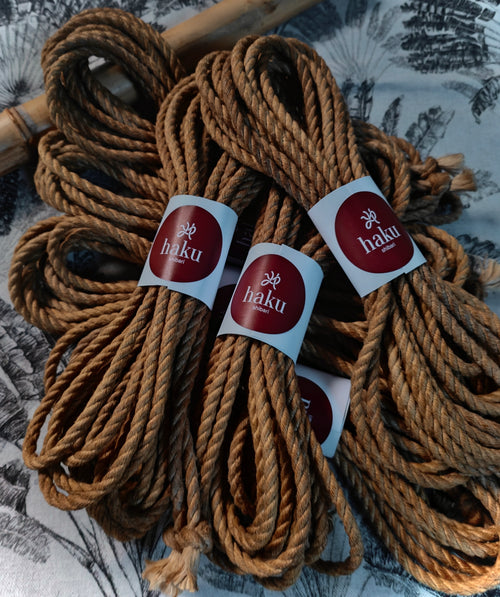 Corde shibari premium en chanvre naturel pour bondage artistique